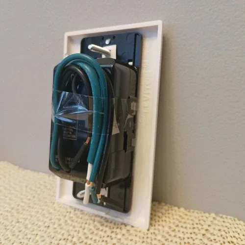 Leviton Decora Motion Sensor Switch Auto-On image indicator(4)