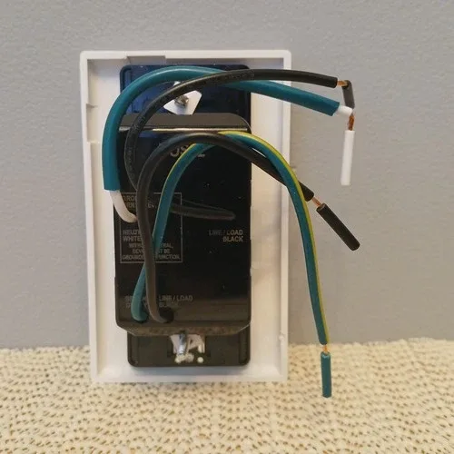 Leviton Decora Motion Sensor Switch Auto-On image indicator(7)