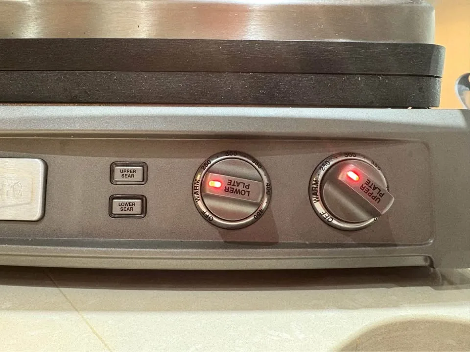 🔥 Cuisinart Griddler Deluxe – Perfect Condition! 🔥 image indicator(2)