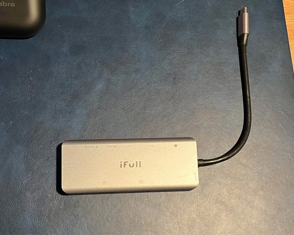 USB-C Laptop Hub🥕 image indicator(3)