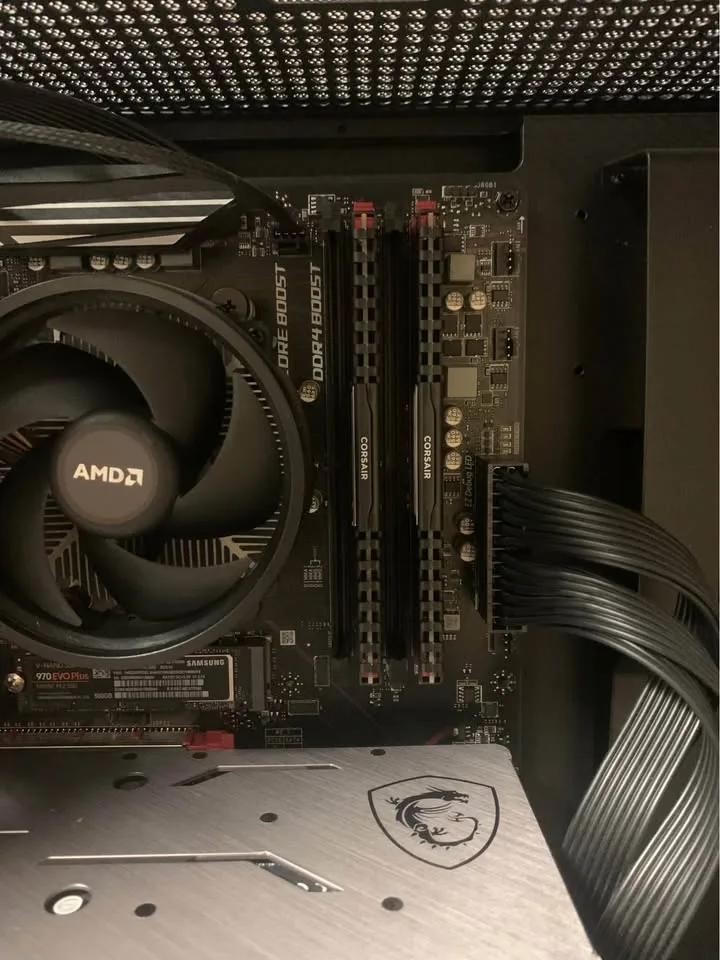 Custom Built Gaming PC image indicator(10)