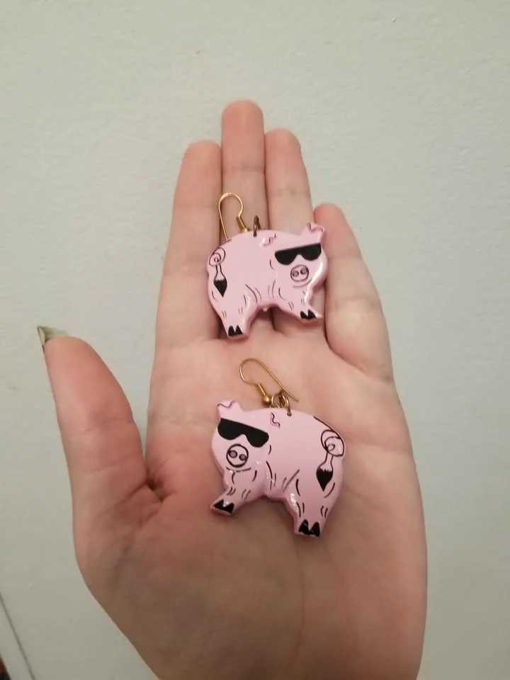 Pig with sunglasses funky earrings image indicator(3)