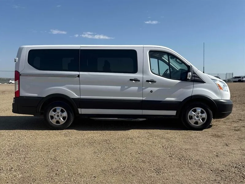 2019 Ford Transit 150 Low Roof 8 Pass image indicator(7)