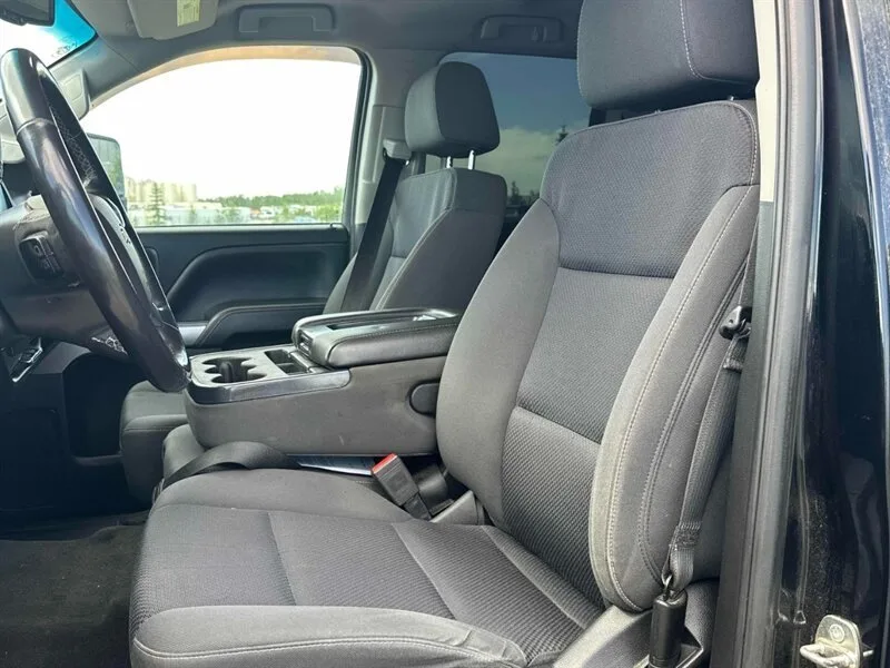 2018 Chevrolet Silverado 1500 LT image indicator(9)