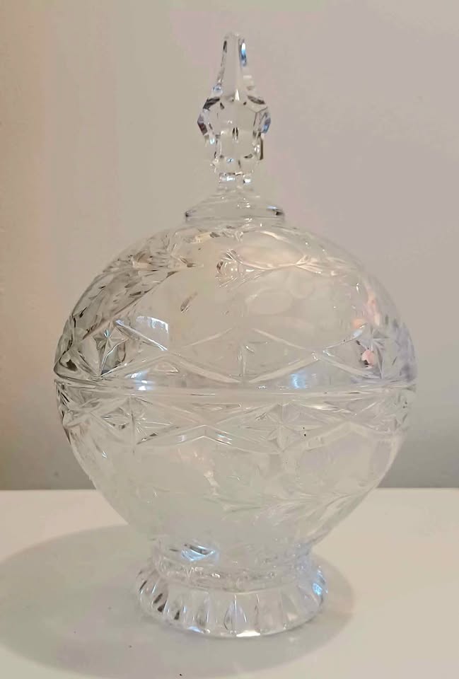Vtg New Rare East German Imperial Crystal Candy Dish