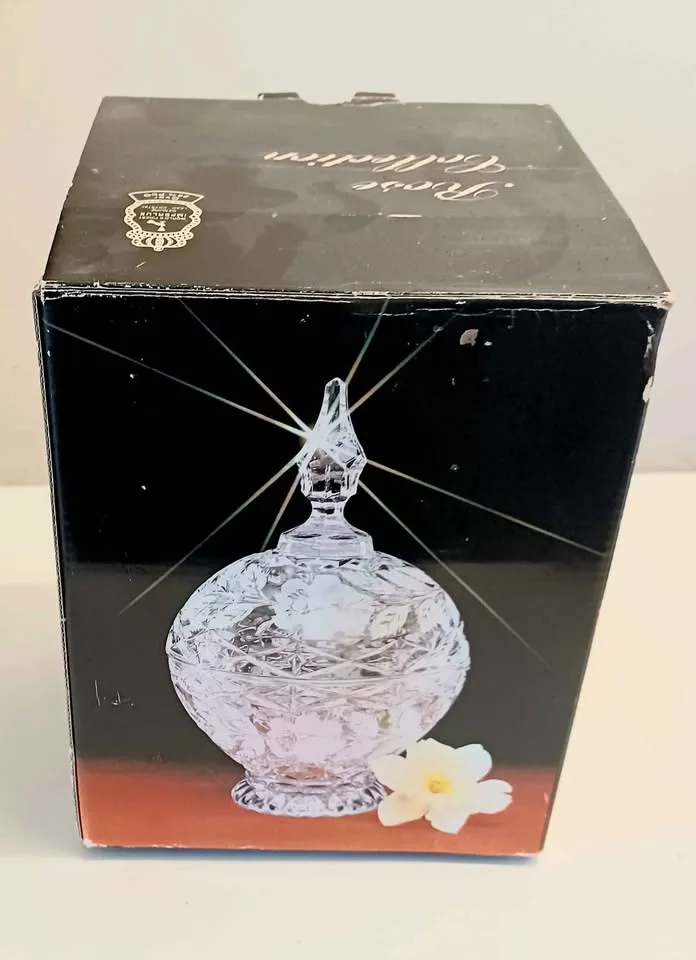 Vtg New Rare East German Imperial Crystal Candy Dish image indicator(6)