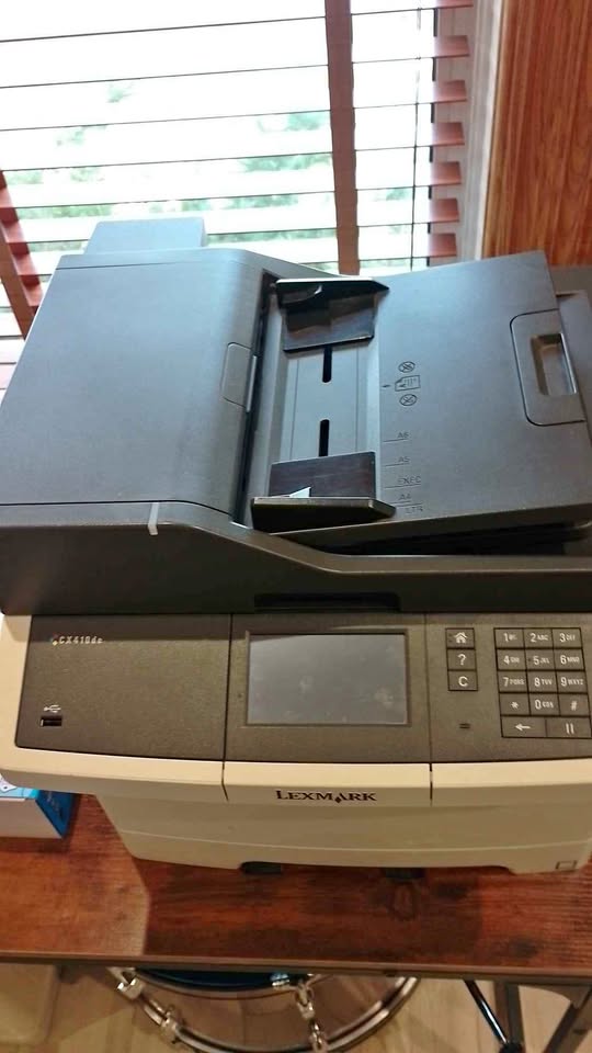 Lexmark CX410de printer and scanner