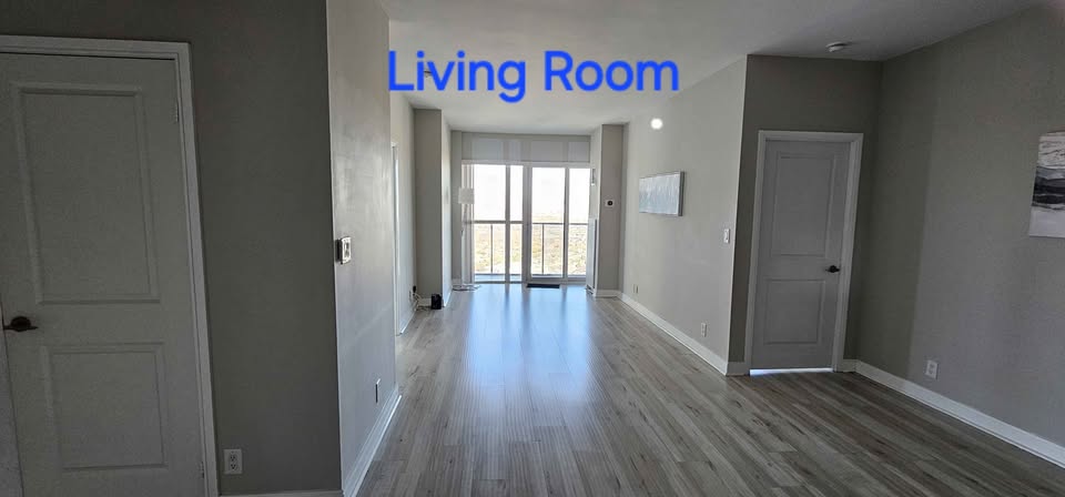Private Master bedroom with attached bathroom at Absolute Towers - photo 4