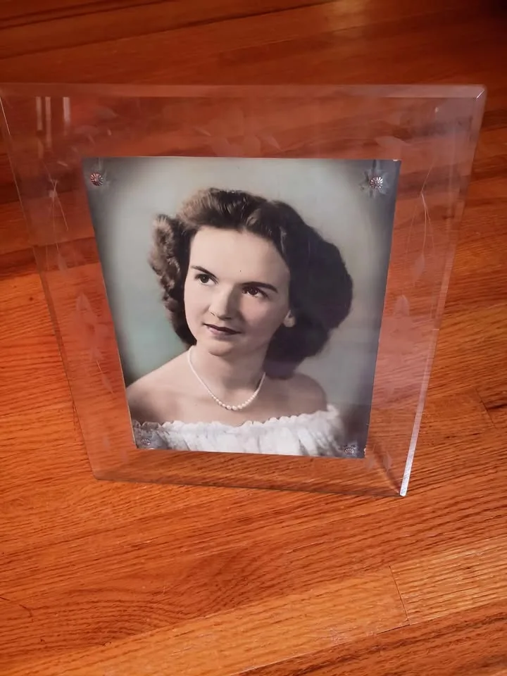 1940s Etched Glass Frame image indicator(2)