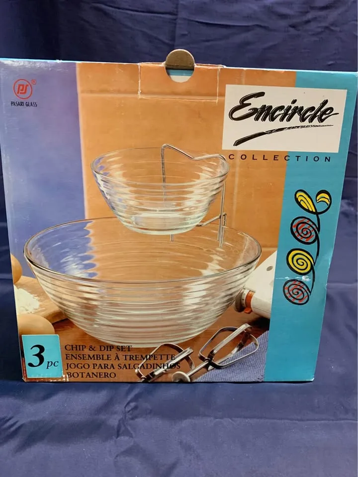 Chip & Dip Bowl Set image indicator(4)