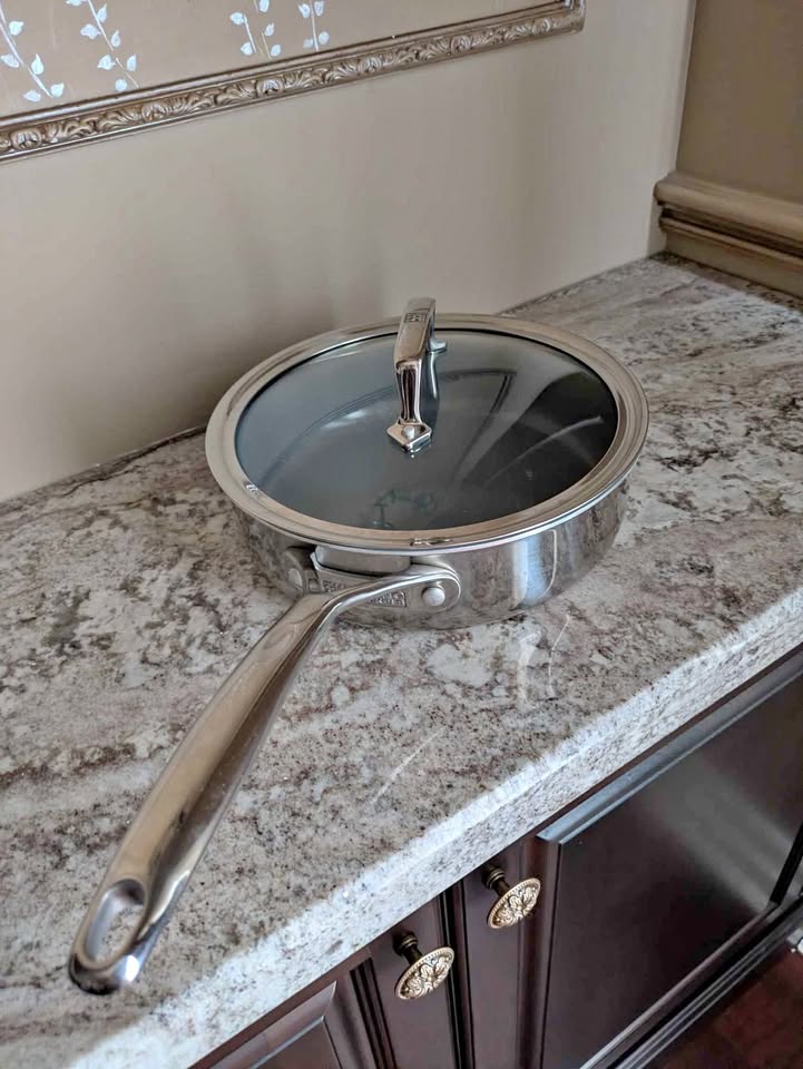 Zwilling NonstickPan 18/10 Stainless Steel