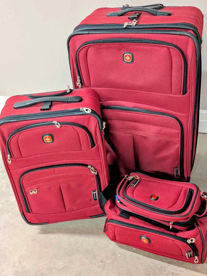 Swiss Gear 4 Piece set
