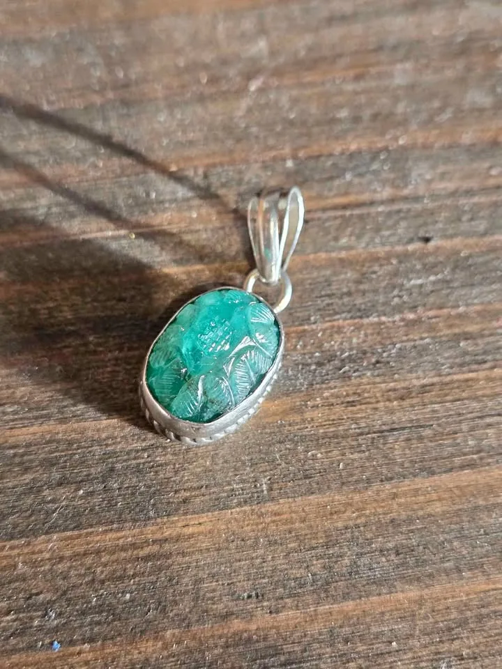 Sterling Silver Pendant With Carved Emerald Green Stone thumbnail