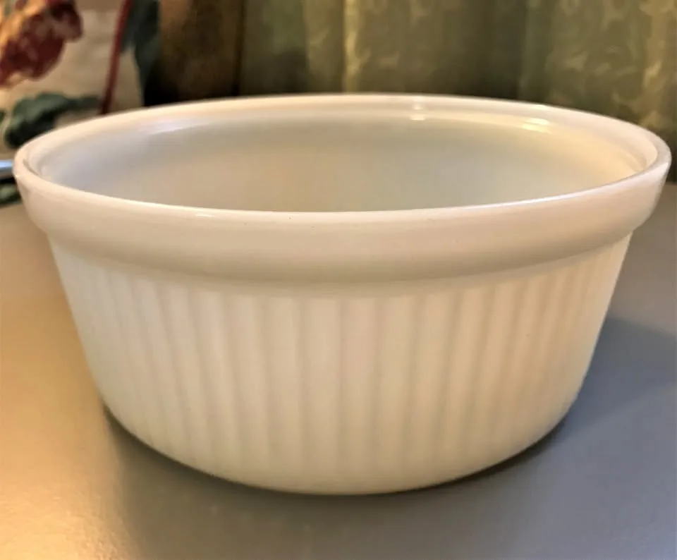 Anchor Hocking Casserole 1.5QT thumbnail