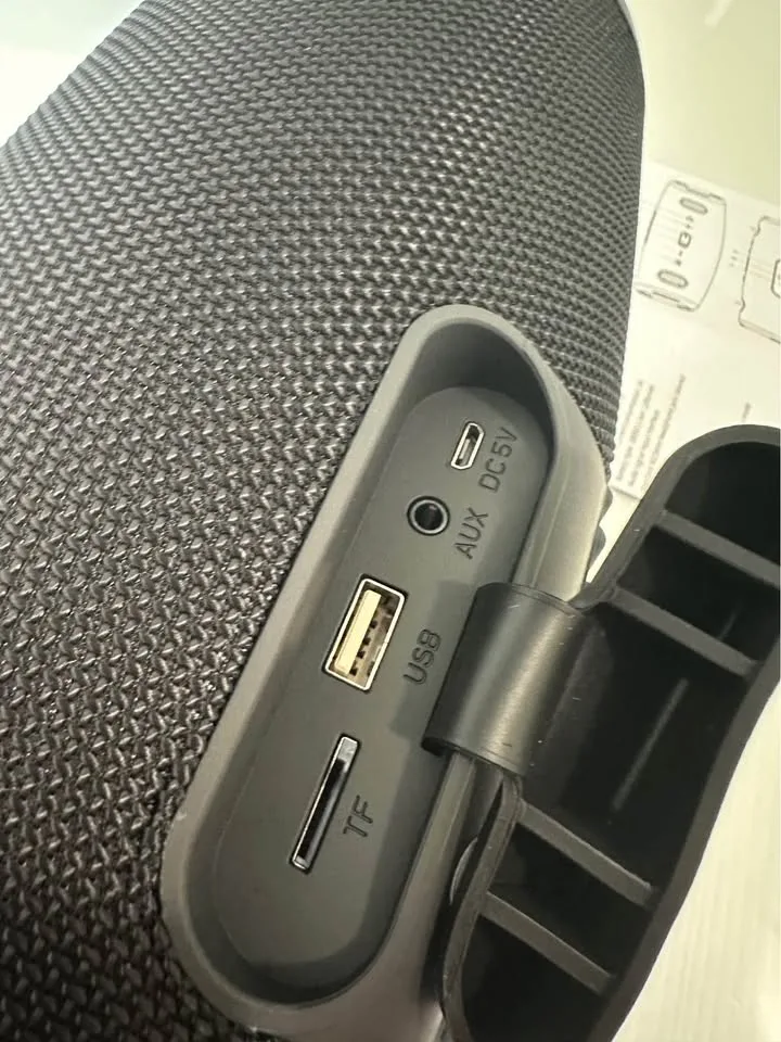 Portable Wireless Speaker - New in Box! image indicator(6)