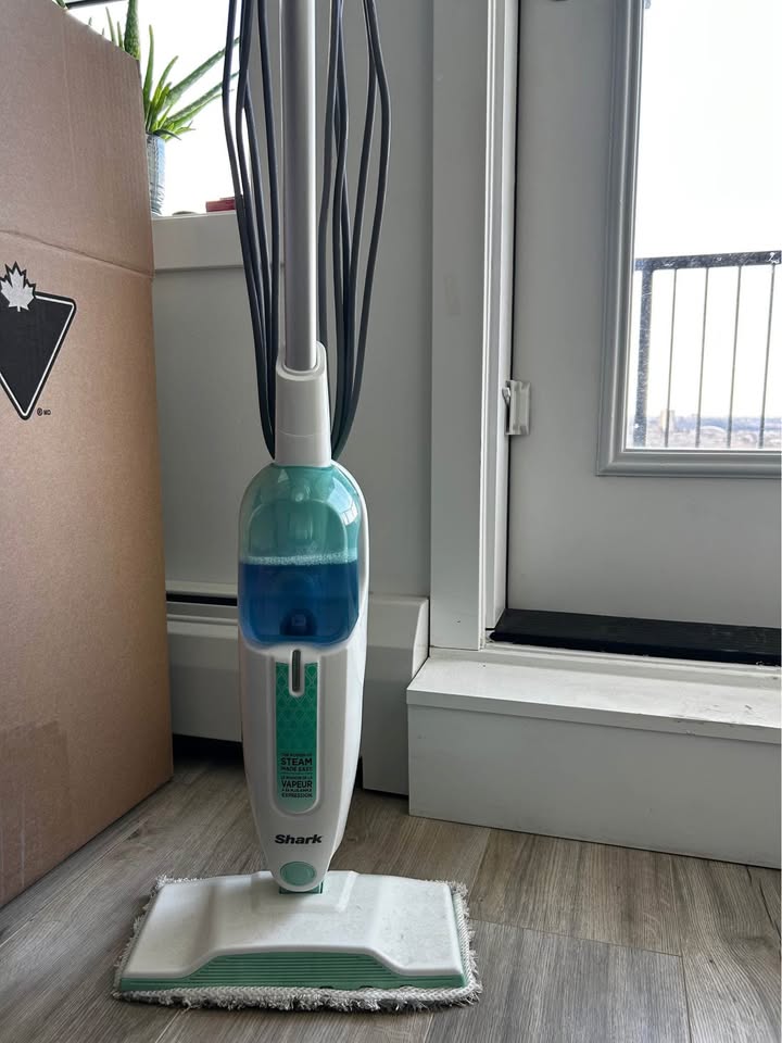 Shark Steam Mop - photo 2