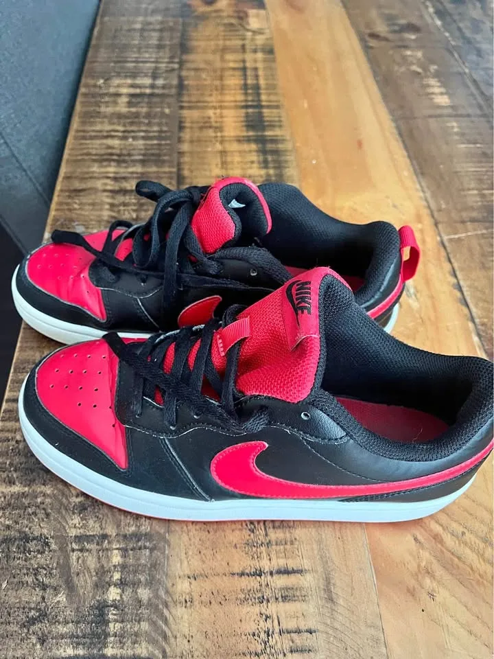 Nike Dunk Low thumbnail