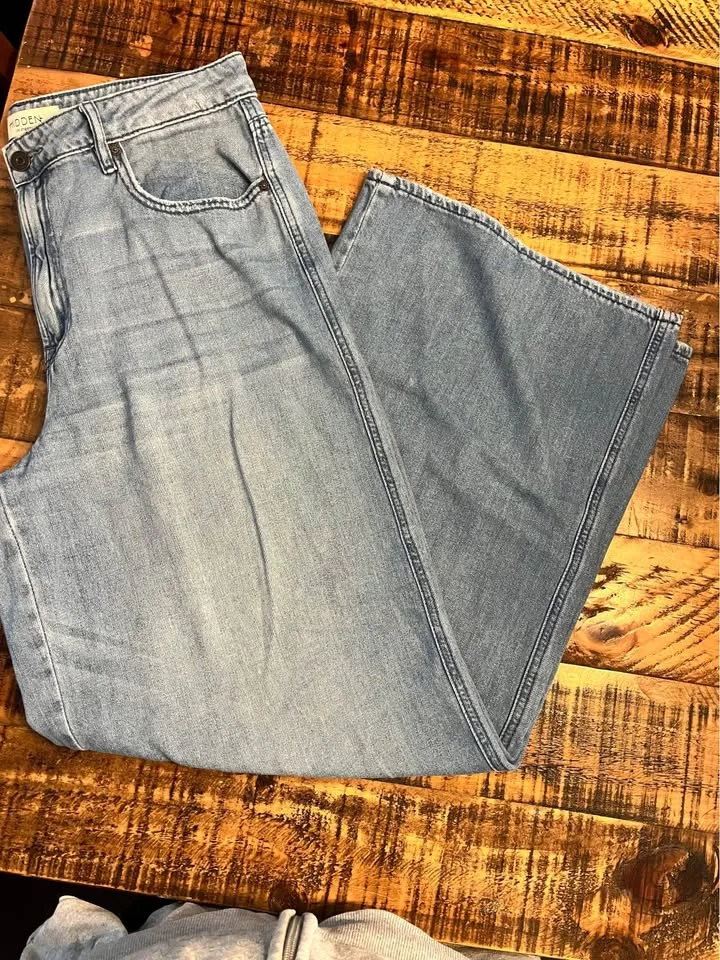 Ladies Jeans wide leg, size 30 image indicator(3)