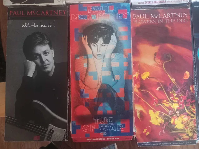 Lot of 13 CD LONG BOXES (NO CDS) FROM THE 1990s image indicator(3)