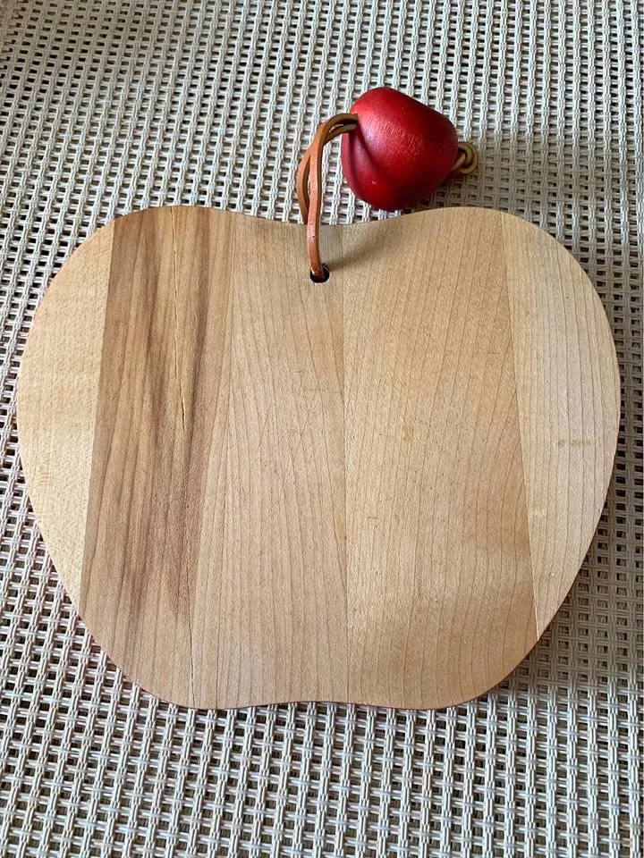 Apple Shape Cutting Board by Tree Spirit thumbnail
