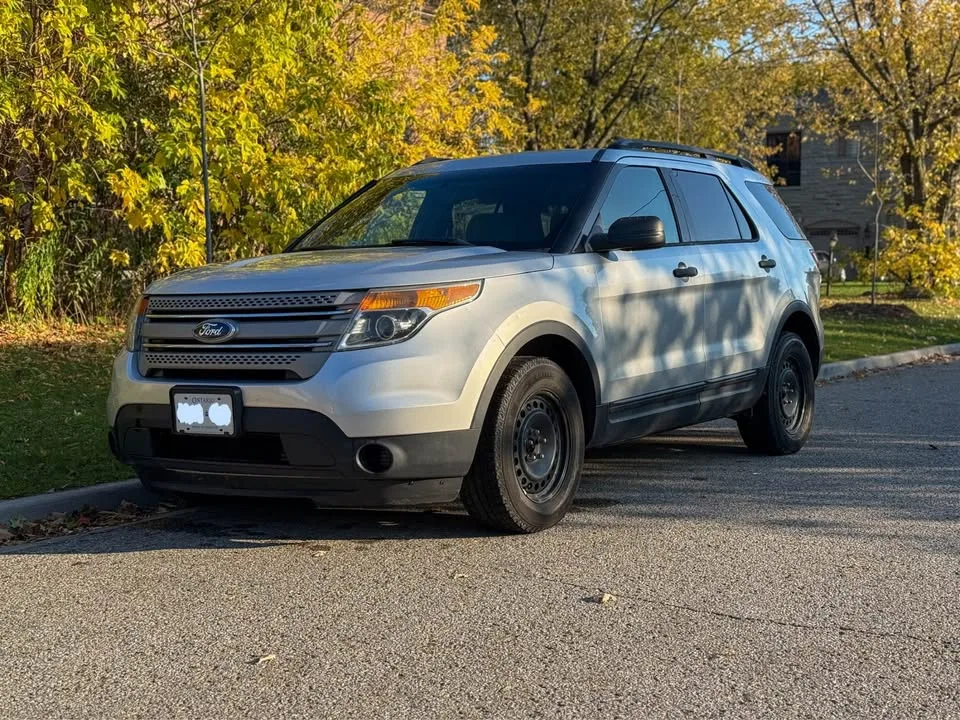 2013 Ford Explorer image indicator(2)