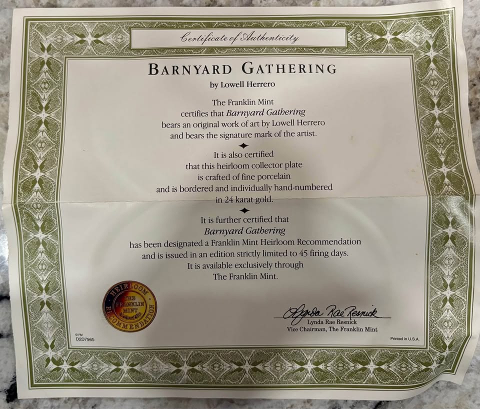 Barnyard Gathering - Lowell Herrero Plate - photo 3