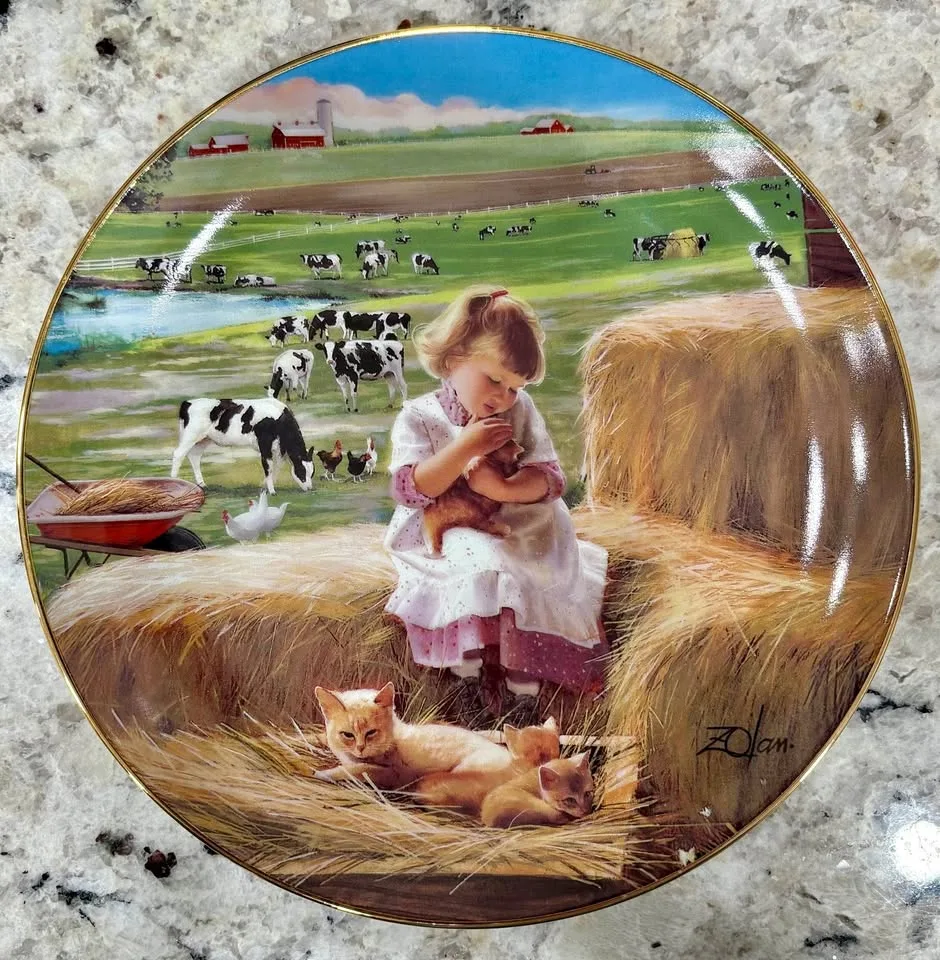 A Special Bond - Donald Zolan - Danbury Mint Collector Plate thumbnail