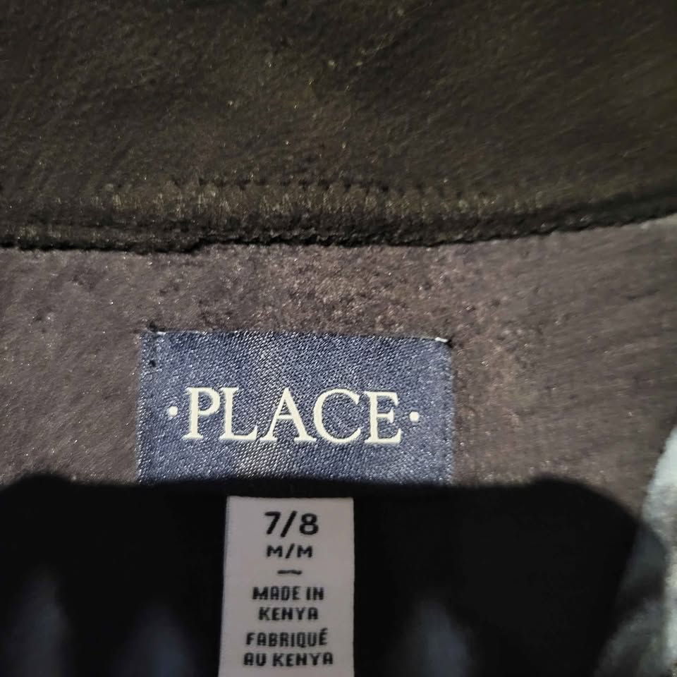 BNC Boy's size 7/8 Children's Place Polar Fleece sweater - photo 3