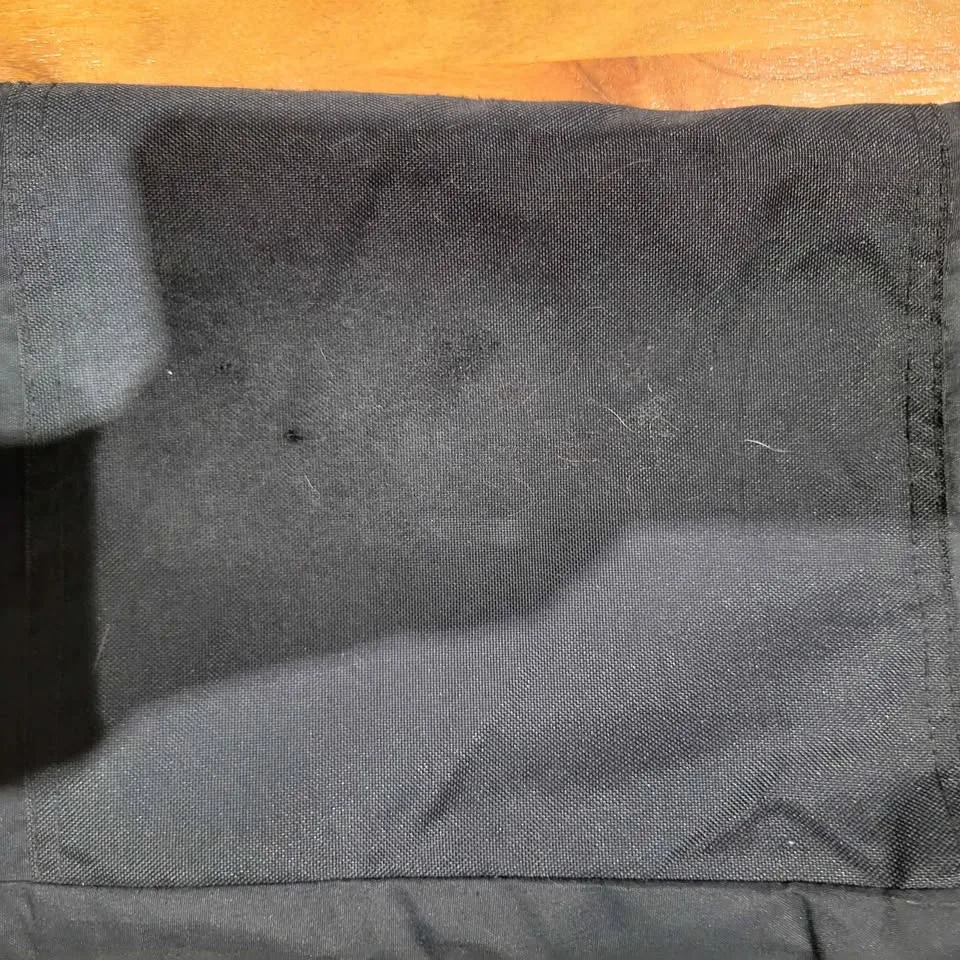 EUC sz 8 Oshkosh Boy's snowsuit image indicator(3)