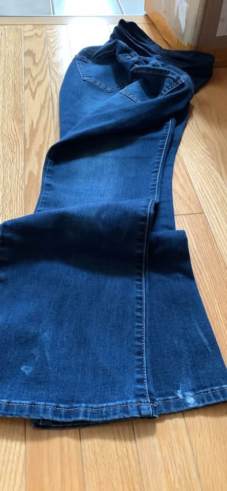 Maternity Jeans $10 for Both - photo 4