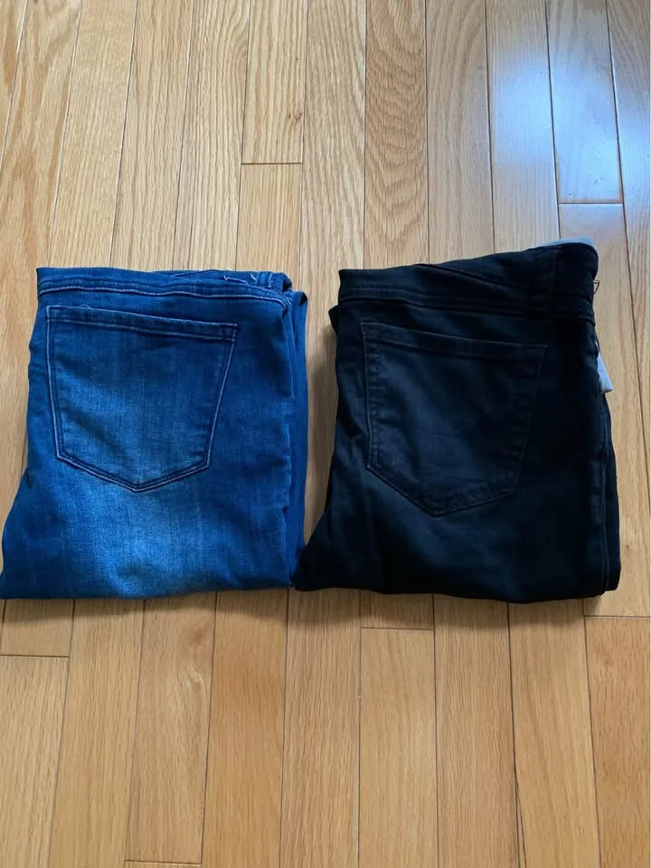 Maternity Jeans - Small $10 Each image indicator(3)