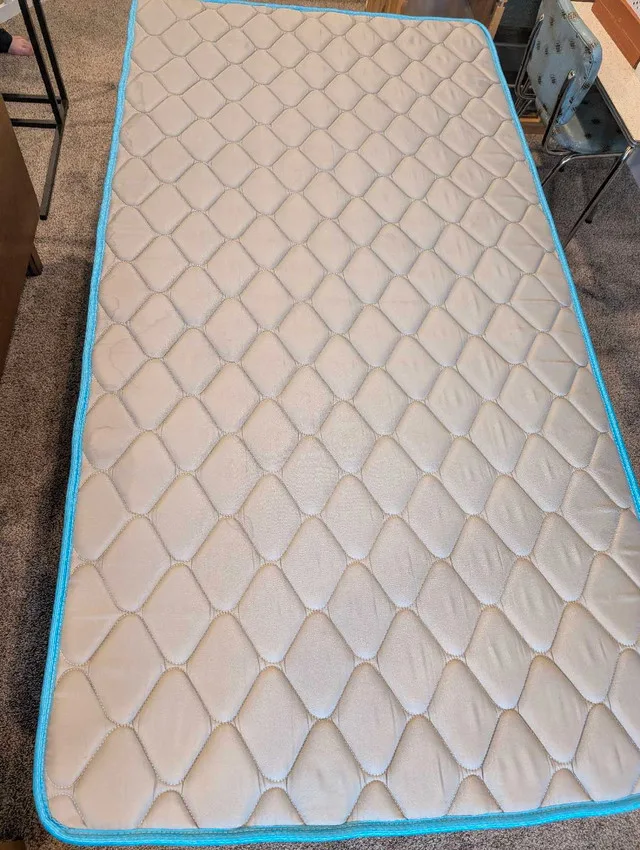 collapsible twin size cot & mattress - FREE image indicator(5)