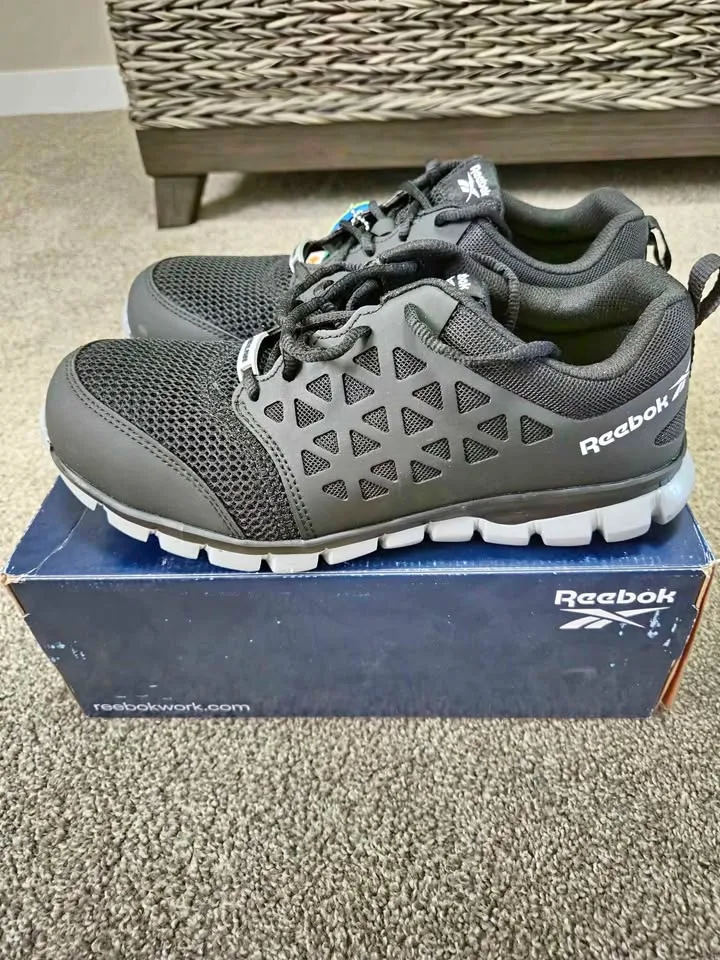 NEW Men's Black Reebok Athletic Sublite 10W