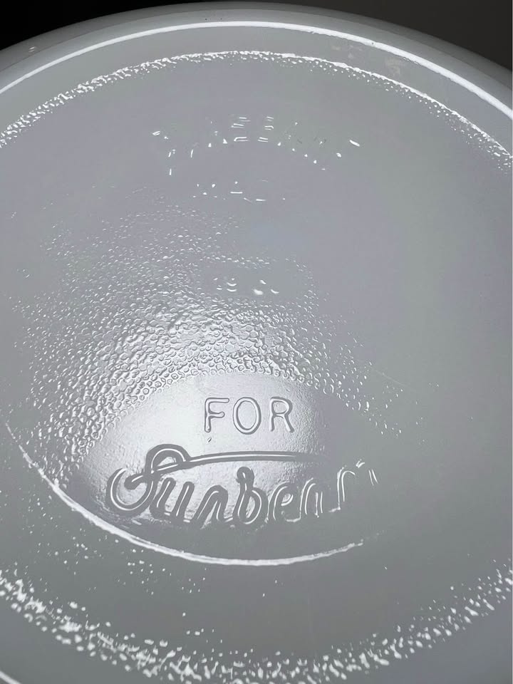 Glasbake White 19CJ Mixing Bowl Vintage 9.25x4.75 - photo 5