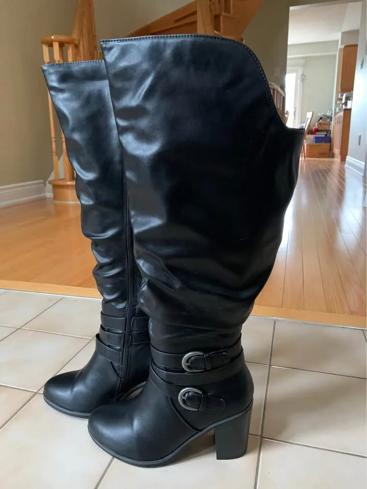 Wide Calf Boots 8.5WW, NEW image indicator(3)