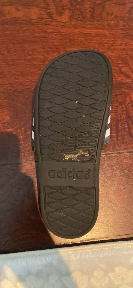 *WORN* Black Adidas Slides image indicator(3)