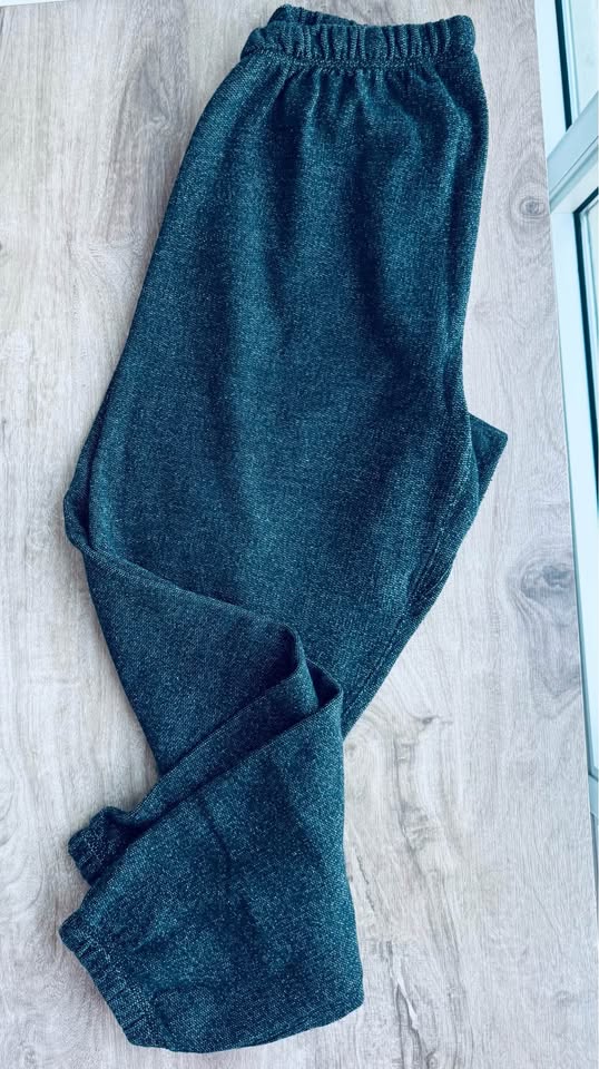 Roots Grey Sweatpants - Kids Size L/Adult size XS - photo 5