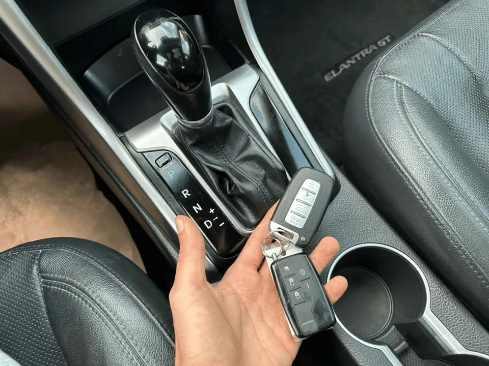 2013 Hyundai Elantra GT image indicator(7)