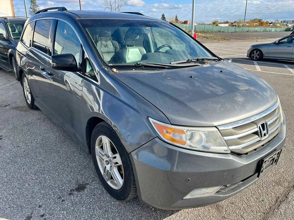 2010 Honda Odyssey thumbnail