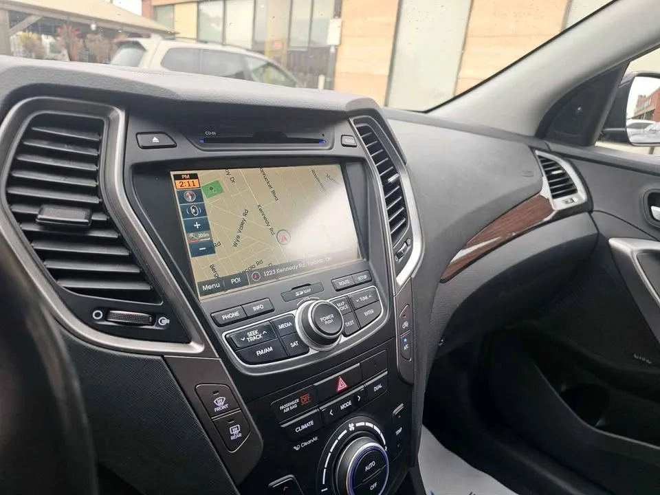 2015 Hyundai Santa Fe image indicator(9)