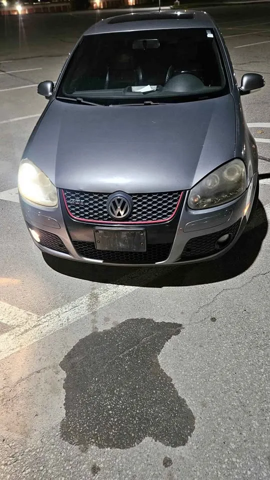 2007 Volkswagen Golf GTI thumbnail