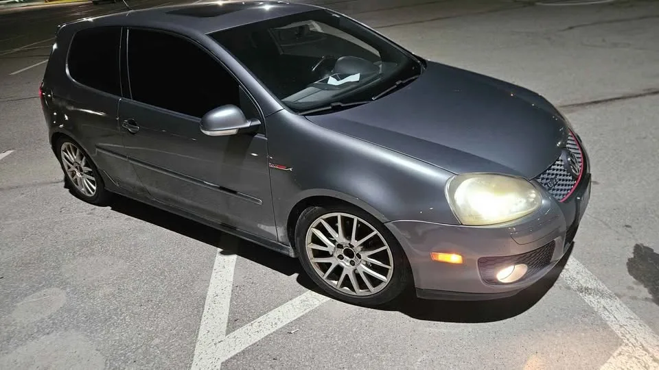 2007 Volkswagen Golf GTI image indicator(2)