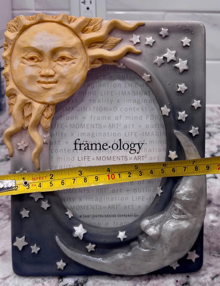 Frame-ology Sculpture Picture Frame - Sun Moon and Stars - photo 2