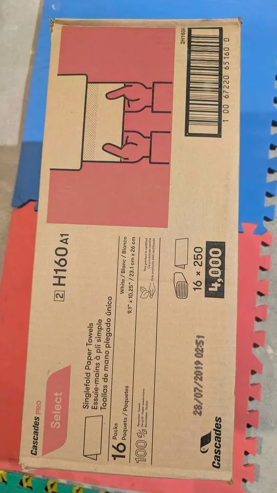 Cascades PRO Singlefold Paper Towels (2 Boxes) image indicator(3)