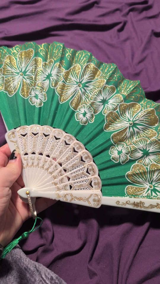 Green and gold hand fan - photo 2