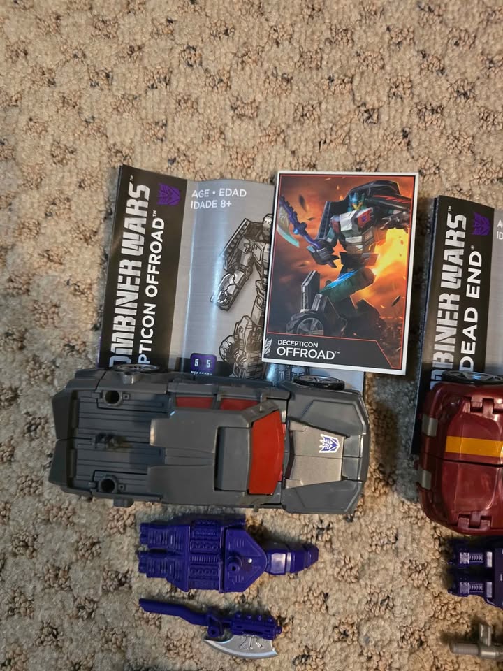 Transformers Combiner Wars Menasor - complete original set - photo 4