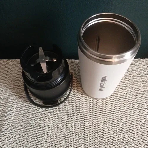 Nutribullet Flip Portable Blender w/ White Insulated Tumbler Cup image indicator(4)