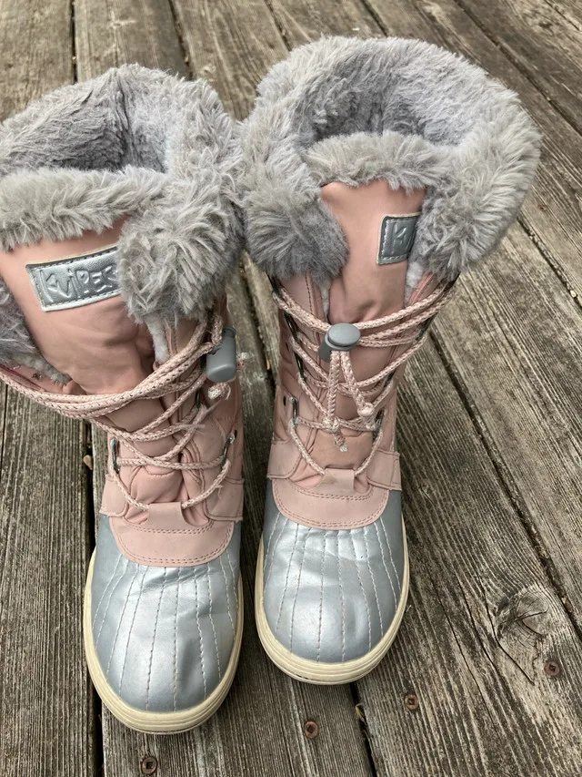 girls kuiper winter boots size 2 image indicator(2)