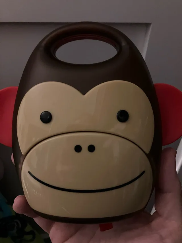 Kids take along monkey nightlight by Skip Hop image indicator(2)