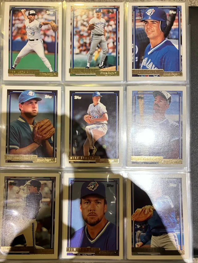 1992 Topps Gold Blue Jays team set of 33 cards image indicator(4)